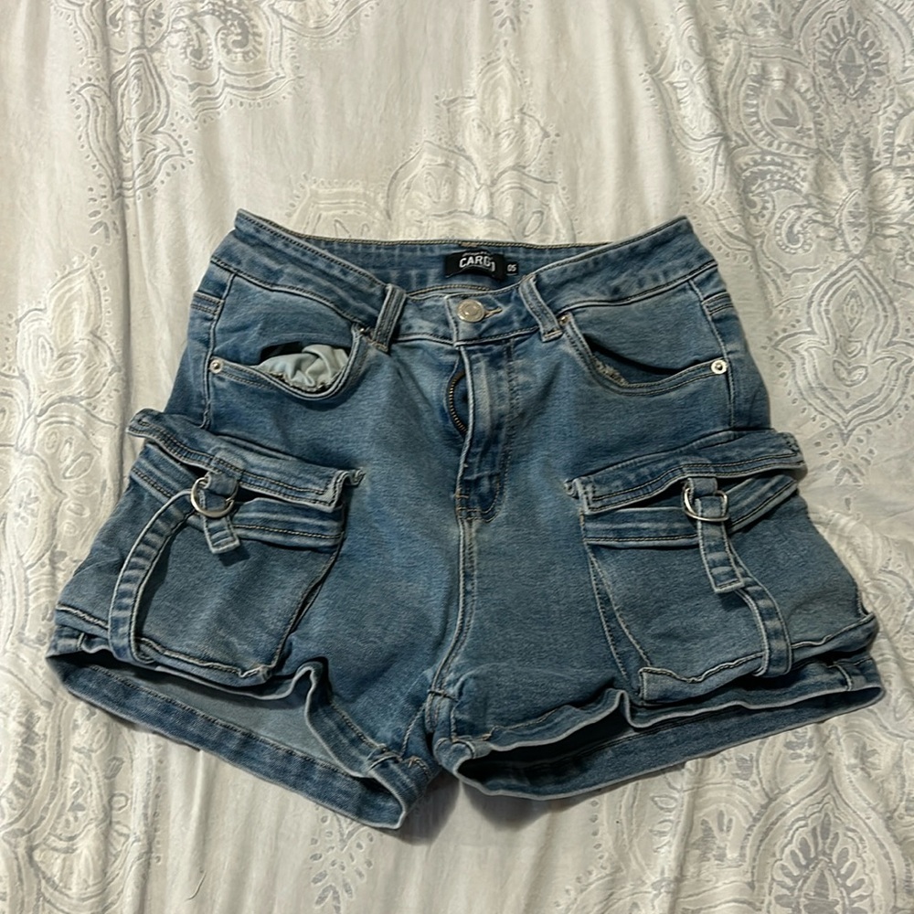 👖refuge denim/urban planet light cargo shorts